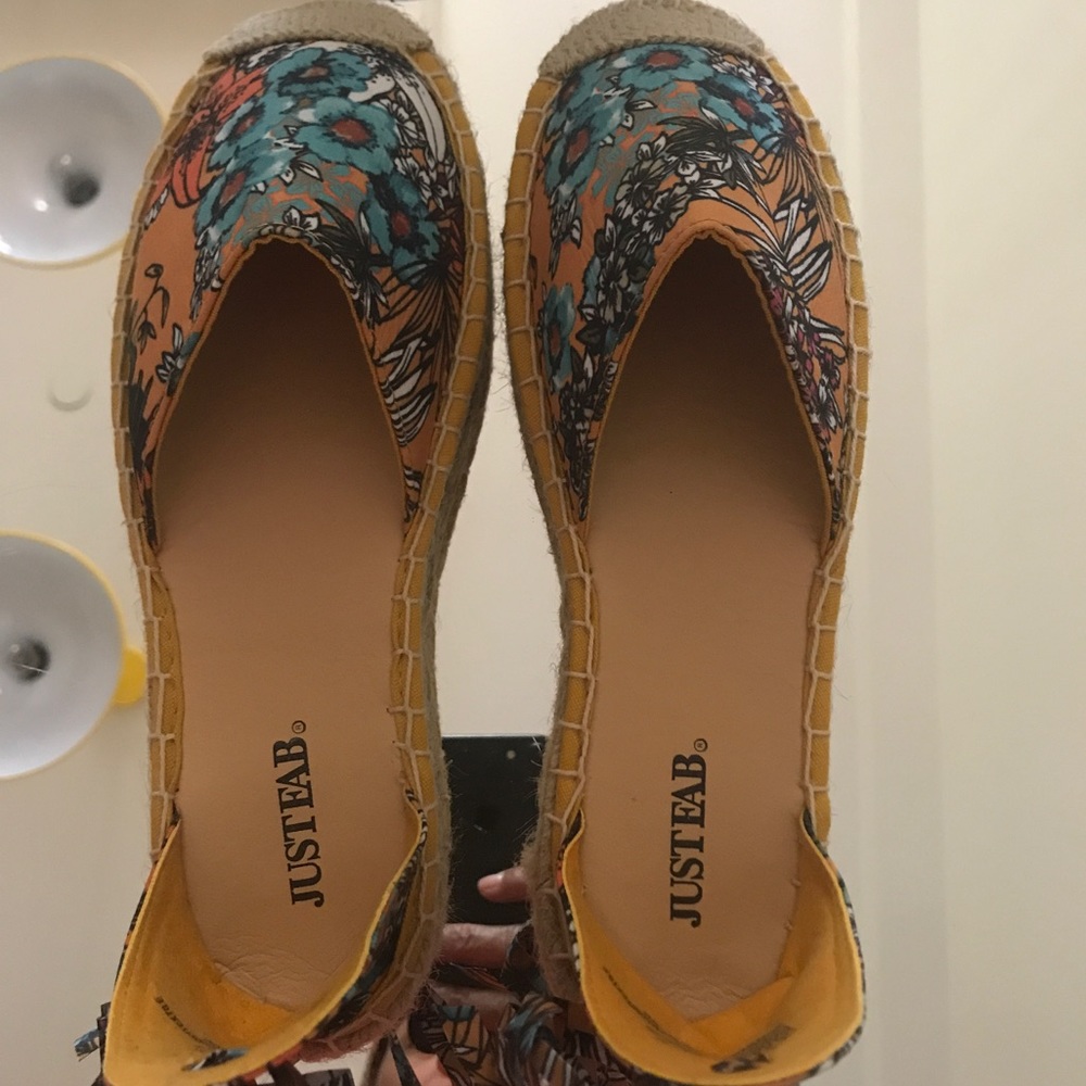 Espadrilles